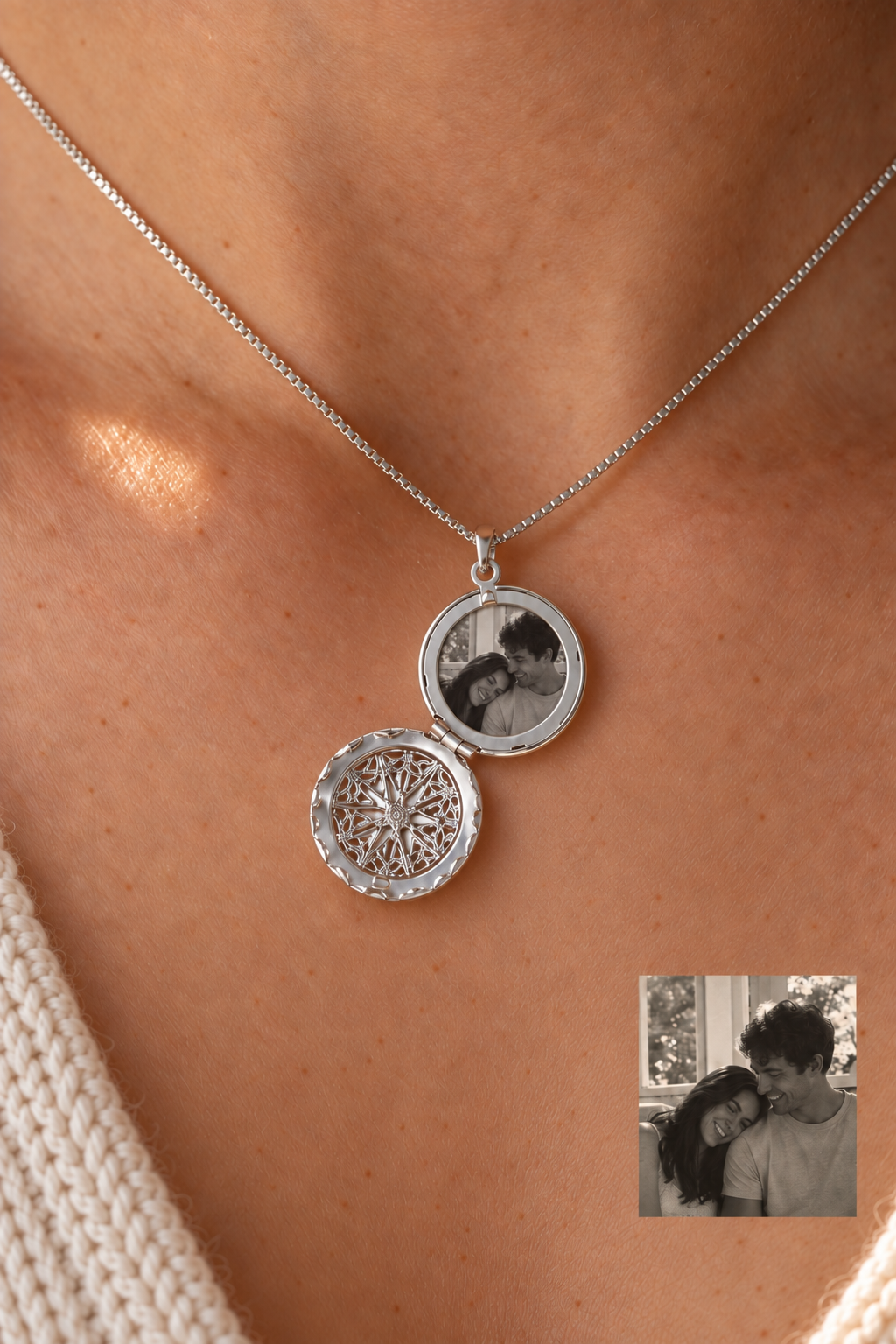Classic Round Photo Locket Necklace
