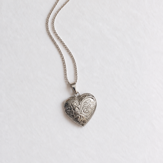 Heart Photo Locket Necklace