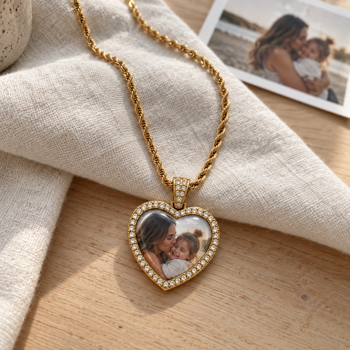 Sparkling Heart Photo Time Gem Necklace