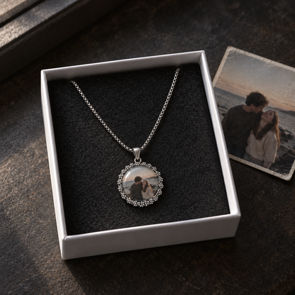 Daisy Photo Time Gem Necklace