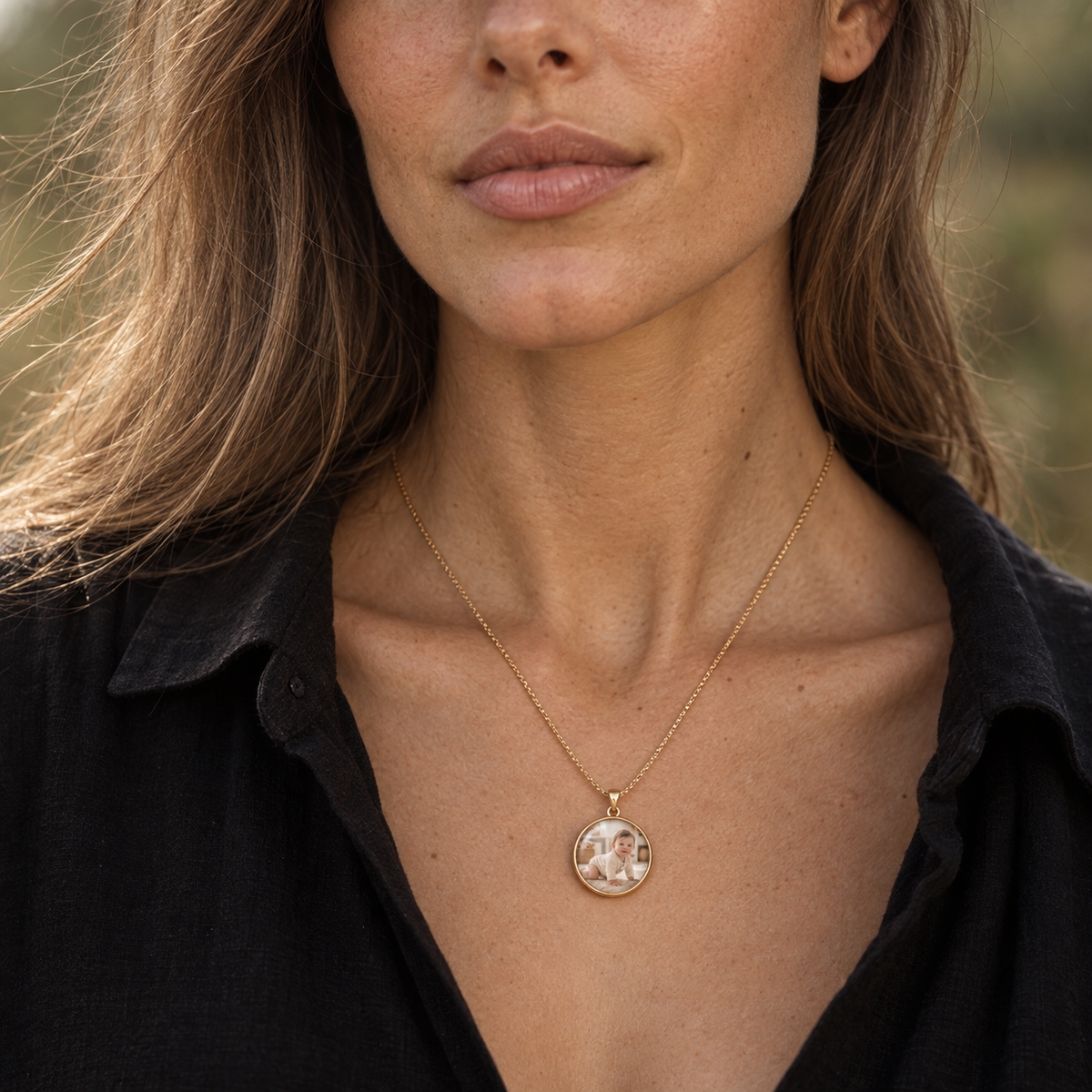 Round Time Gem Photo Pendant Necklace